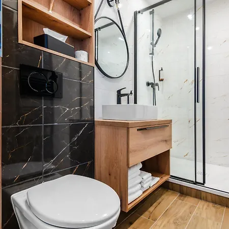 No 28 & Appartement