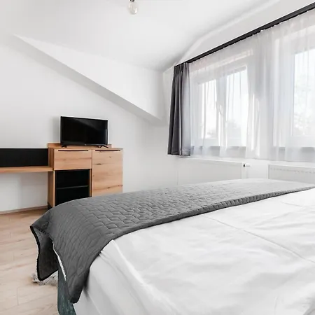 No 28 & Appartement